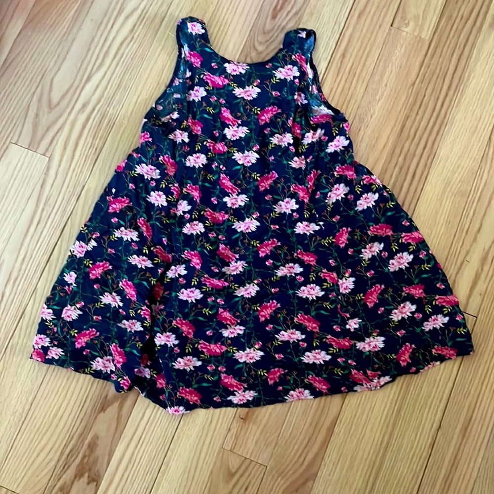 short floral top